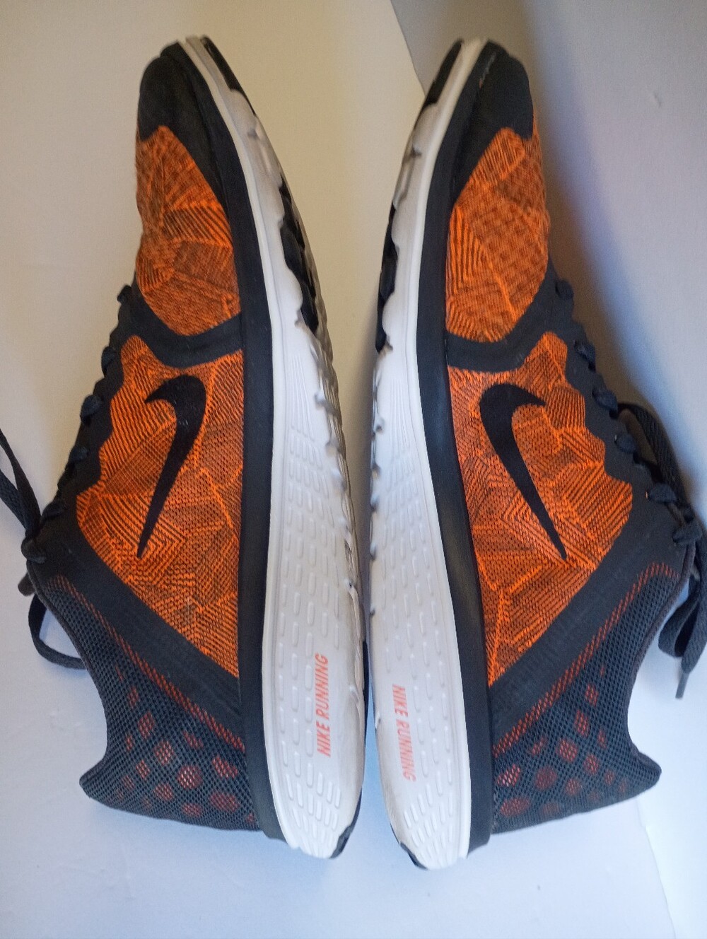 Nike FS LITE RUN 3 Size 11 Mens Running Shoe Size 11
